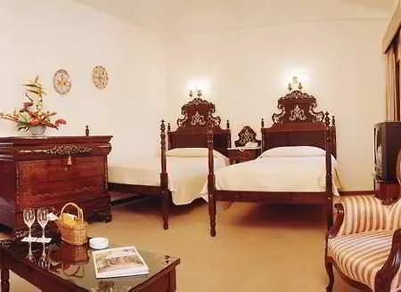 Hotel L'hermitage & 4*
