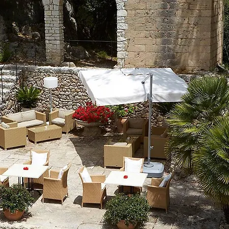 L'hermitage & Hotel 4*