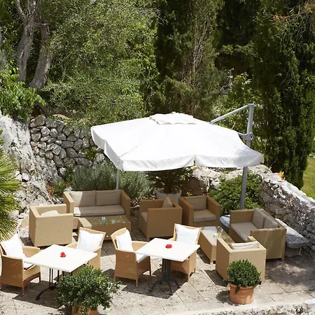 Hotel L'hermitage & 4*